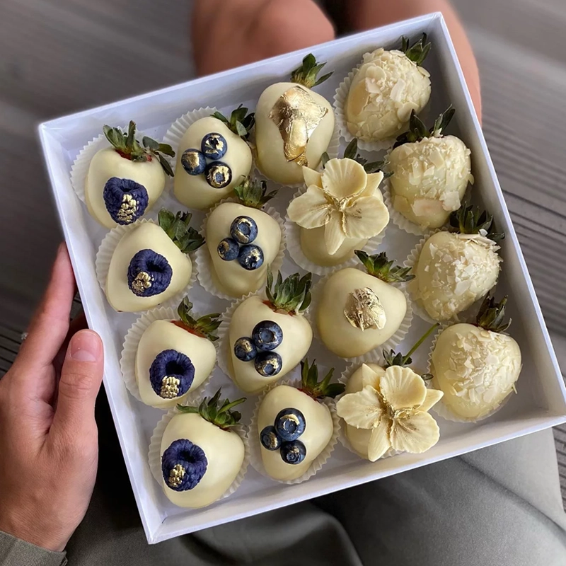 Набор клубники в шоколаде Мраморная удача